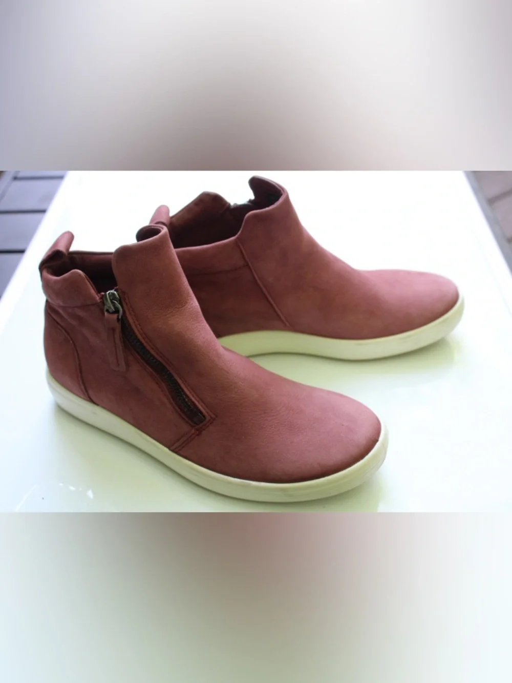 Ecco soft booties